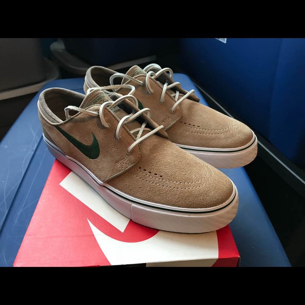 Nike SB Stefan Janoski’s Size 9 NEW